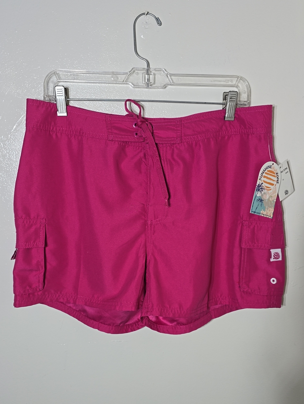 Women’s Pink Cargo Shorts Size 12 NWT